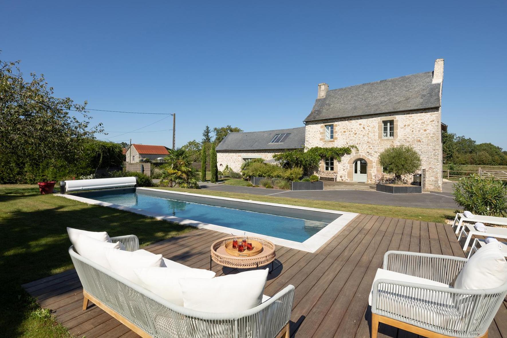 Manoir de la Nogrie - Chambre de charme 2 à 4 personnes Val-d'Ize Exterior foto